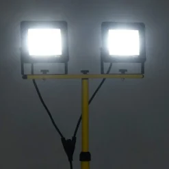 vidaXL Foco LED con trípode 2x50 W blanco frío Blanco fr&iacute;o Online