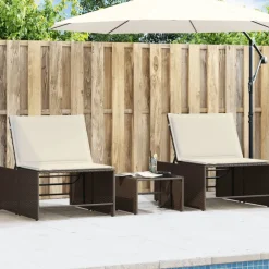 vidaXL Muebles De Jardín-Tumbonas 2 unidades con mesa de ratán sintético marrón